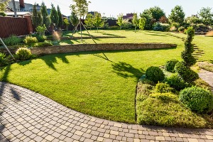 Relief dans le jardin ? Mieux vaut y penser avant d'acheter?